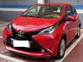 Toyota Aygo Aygo 1.0 VVT-i x-sky x-shift x-sky Rojo - thumbnail 1