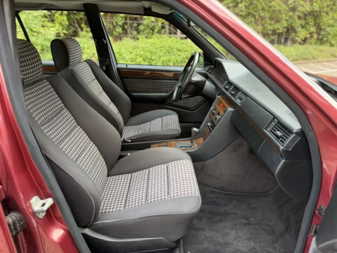 Mercedes-Benz 300 D w124 Sportline, foto 8