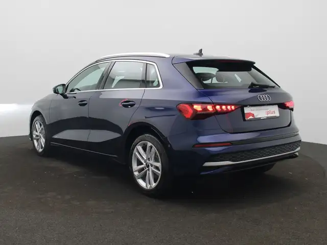 Audi A3 view 5