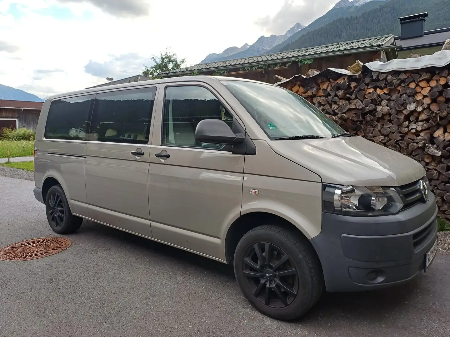 Volkswagen T5 Argintiu - 1