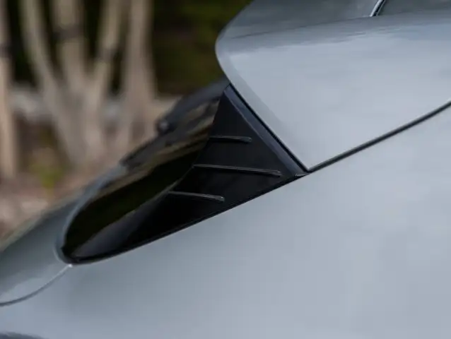 Porsche Taycan view 24