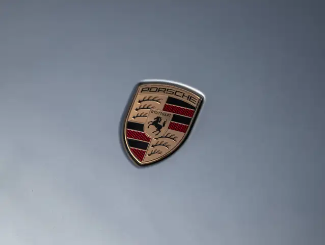 Porsche Taycan view 11