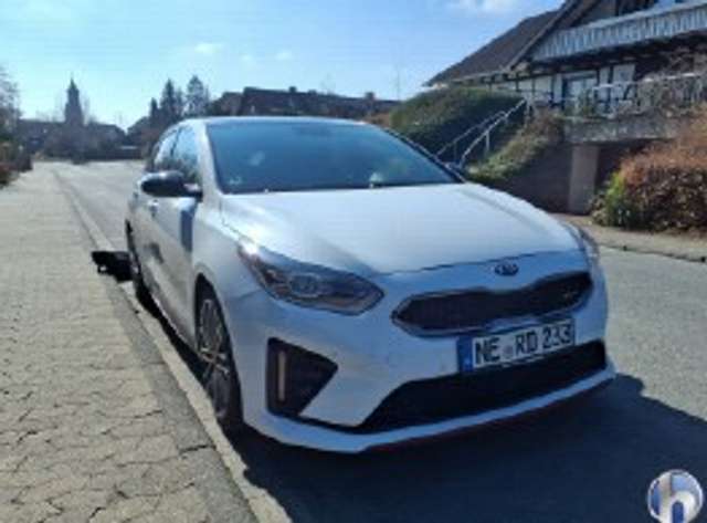 Kia GT*SHZ*LED*Navi*ACC*SporPaket*R.Cam*