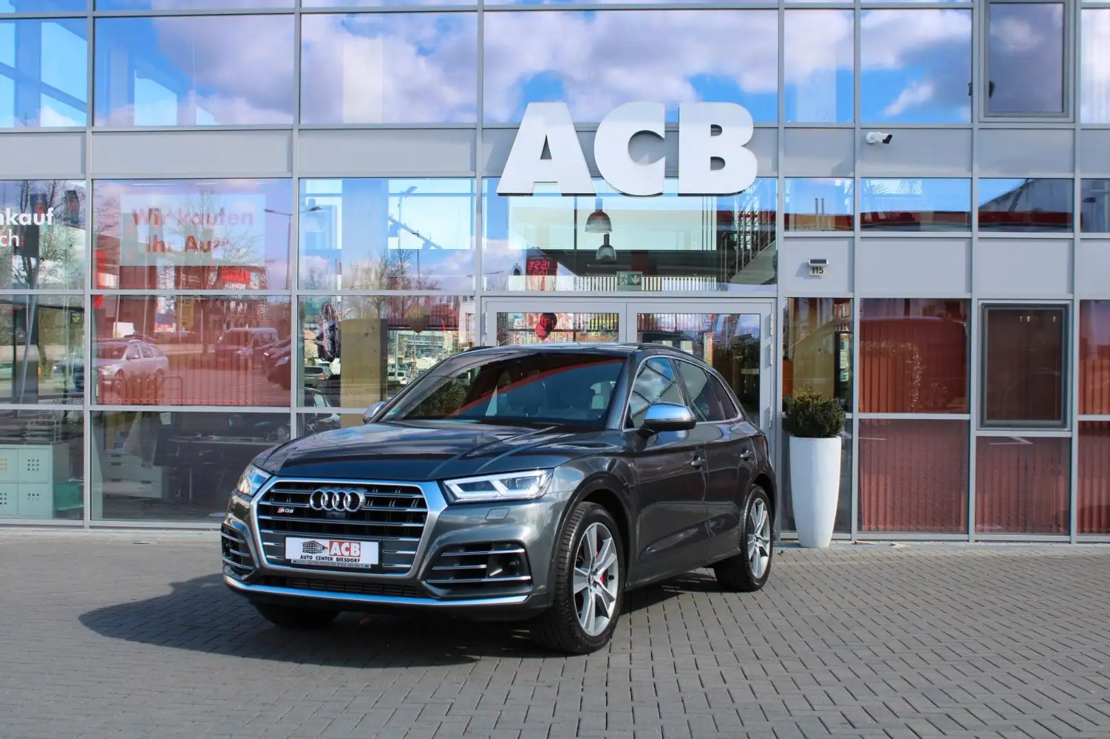 Audi SQ5 3.0 TFSI qu. ACC Pano Raute Luft Matrix AHK Grau - 1