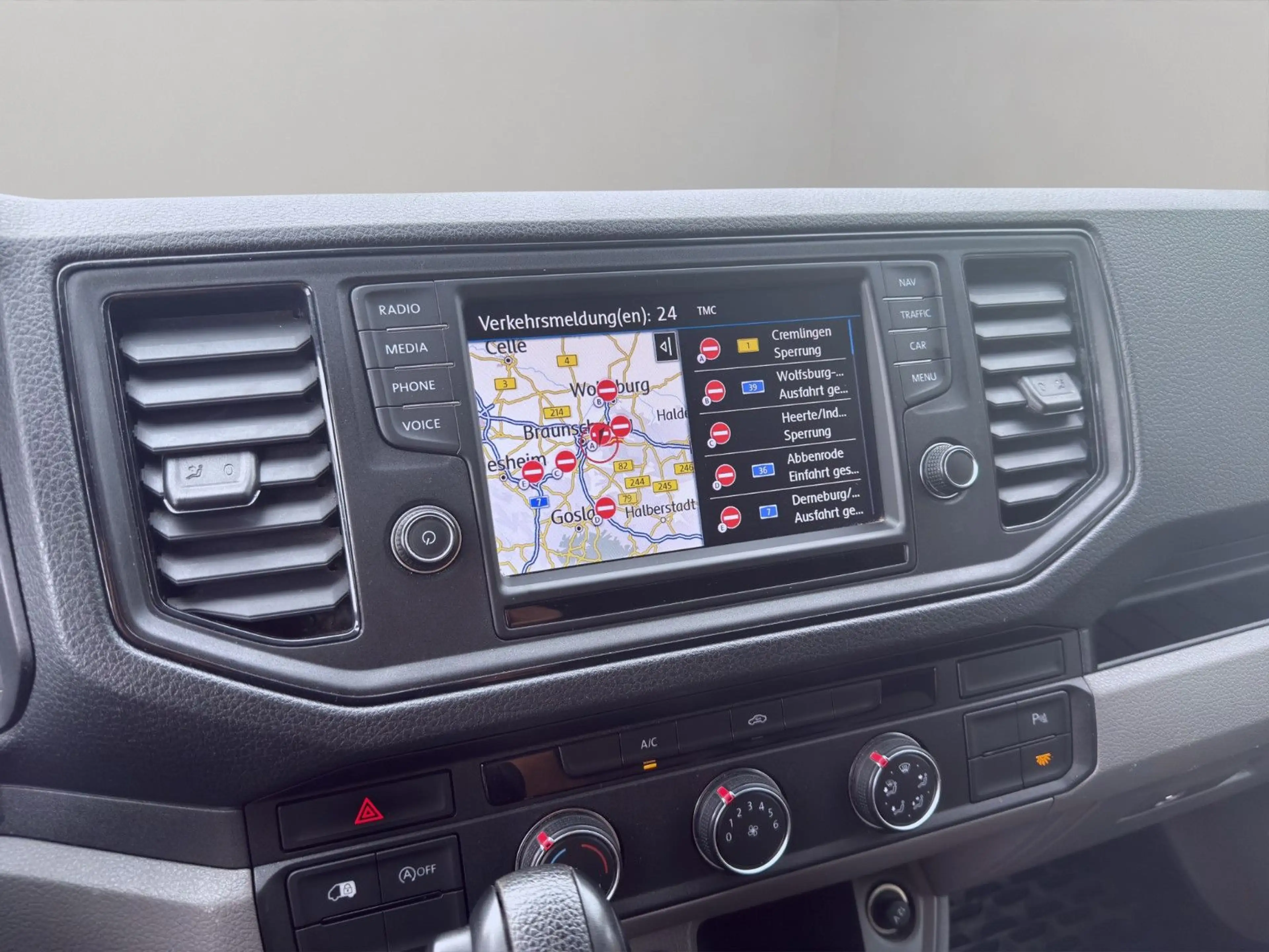 Volkswagen Crafter 2.0 TDI DSG lang L4H3 LED NAVI CAM PDC — photo 15