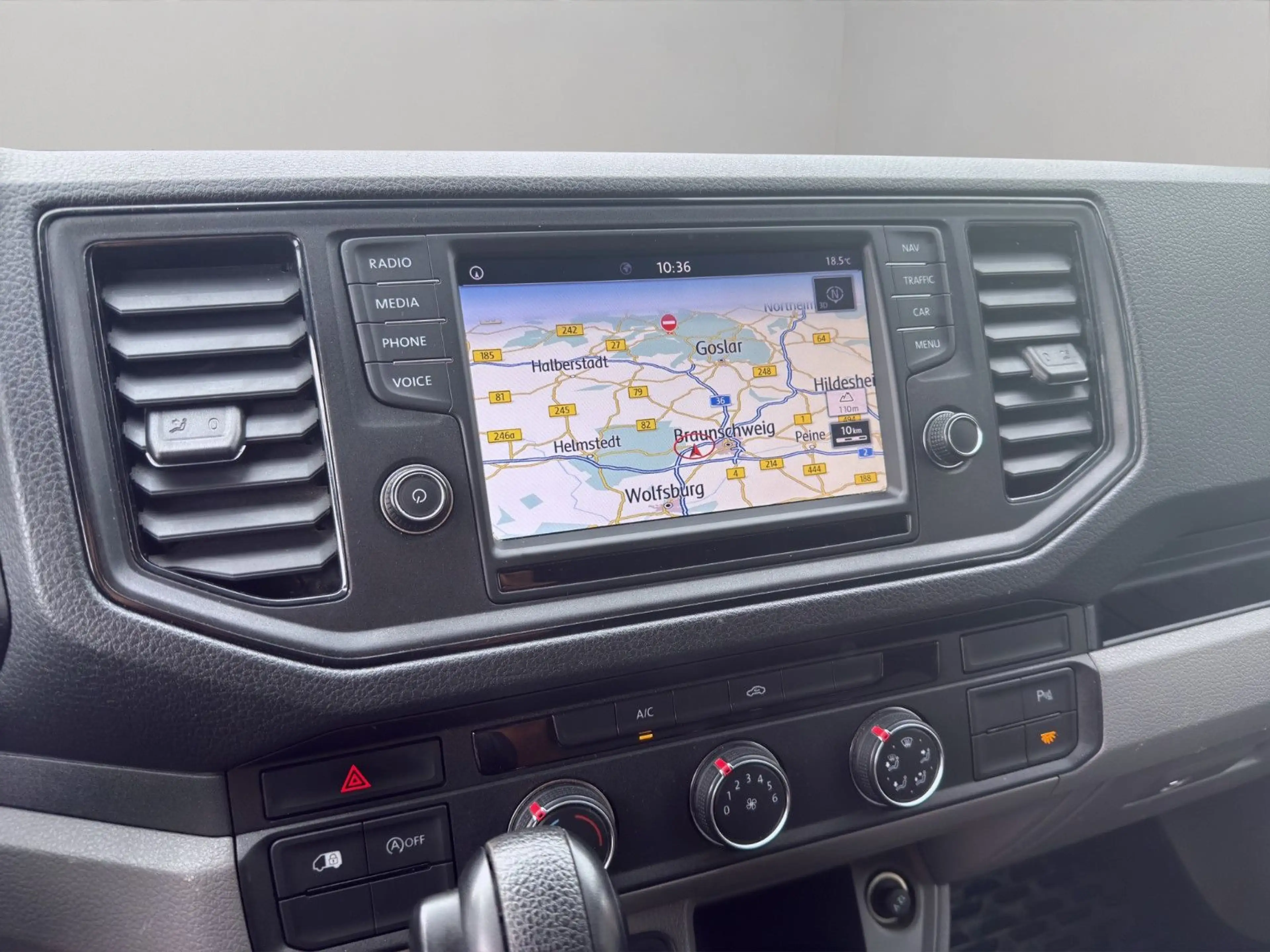Volkswagen Crafter 2.0 TDI DSG lang L4H3 LED NAVI CAM PDC — photo 14