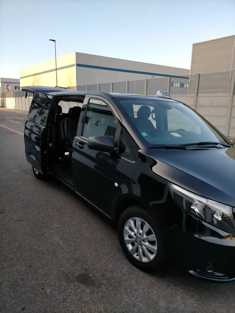 Mercedes-Benz Vito Nero - 1