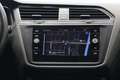 Volkswagen Tiguan Highline 4Motion R-Line LED AHK Winterpaket Grijs - thumbnail 22