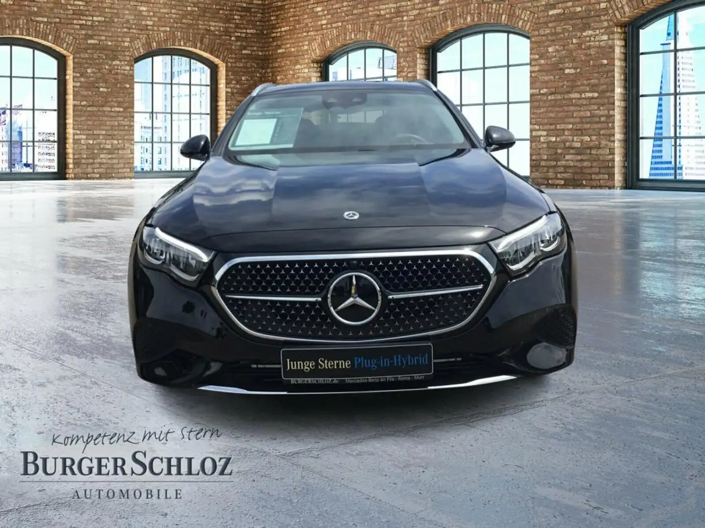 Mercedes-Benz E 300 de 4M Avantgarde ACC 4xSHZ PDC LED SpurH Noir - 2