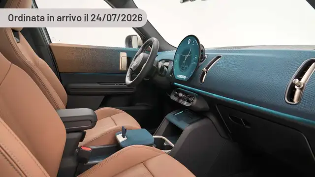 MINI Countryman E E Blackyard