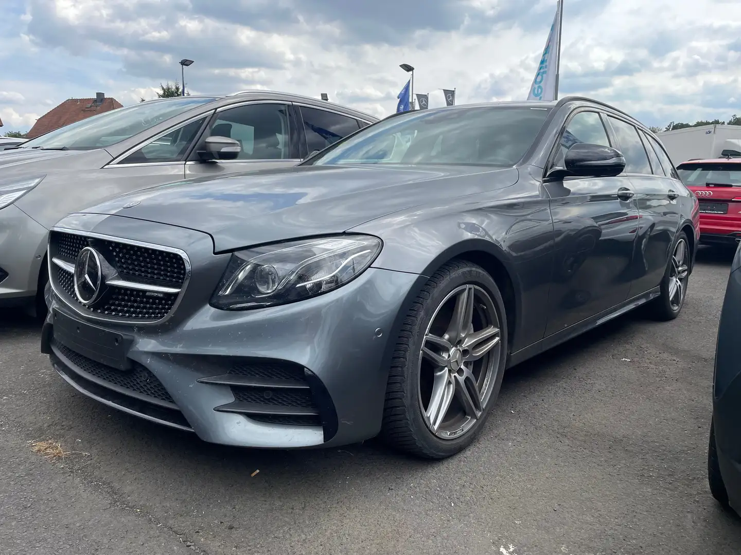 Mercedes-Benz E 43 AMG 4Matic Grau - 2