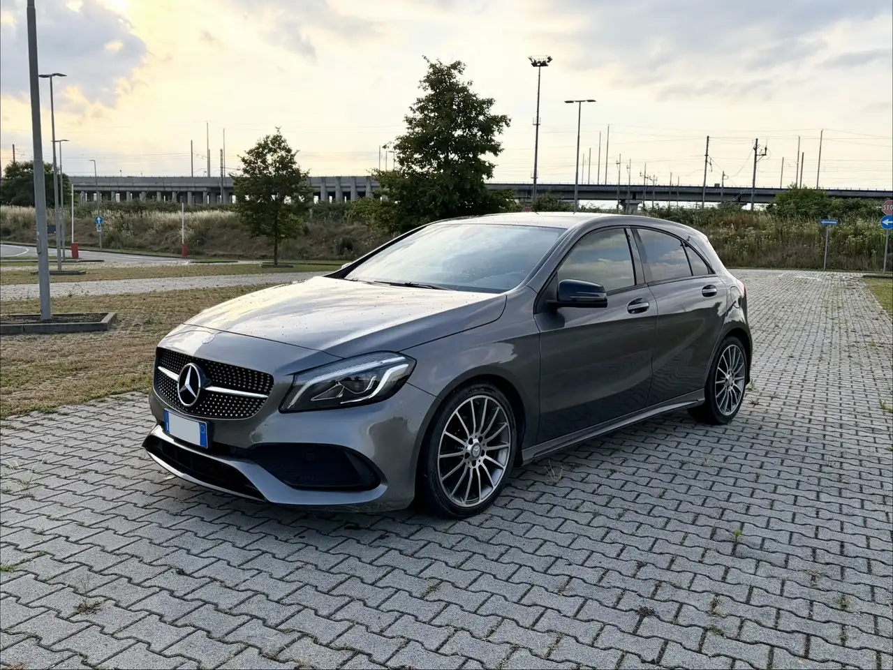 Mercedes-Benz CL 200