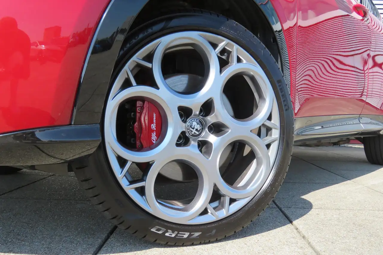 Alfa Romeo Tonale 2023