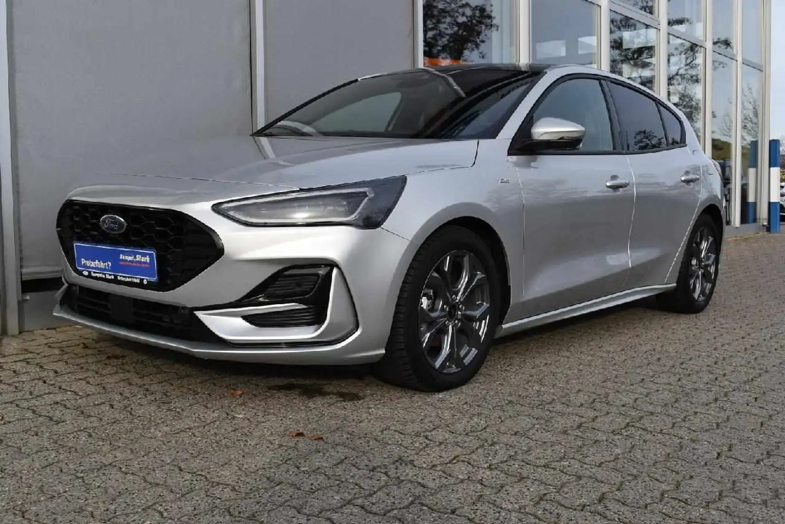 Ford Focus ST-Line X Silber - 2