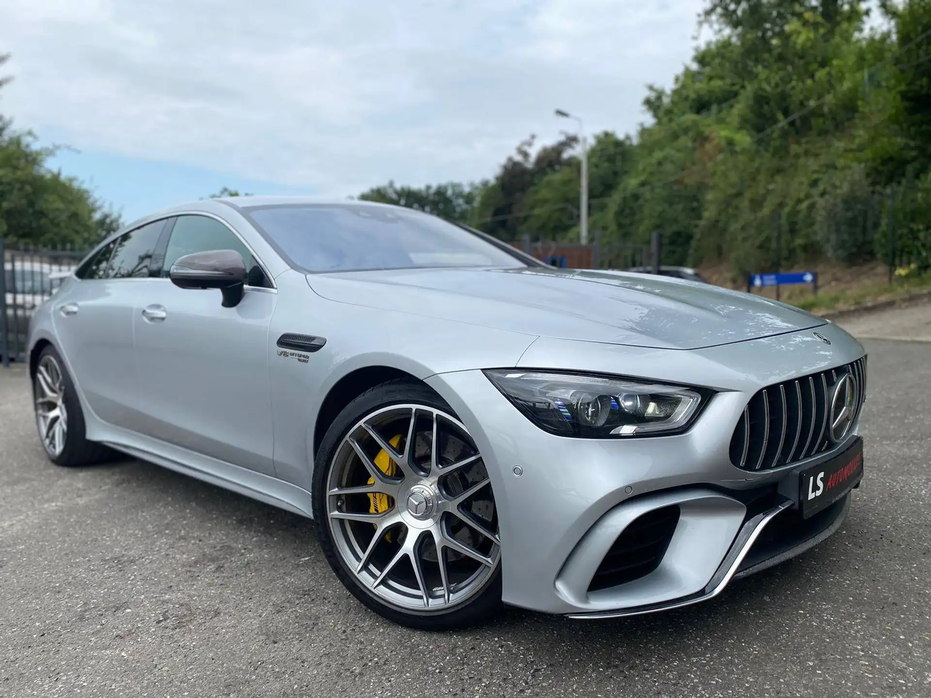 Mercedes-Benz AMG GT 4-Door Coupe 63 S 2019 회색 사진 1