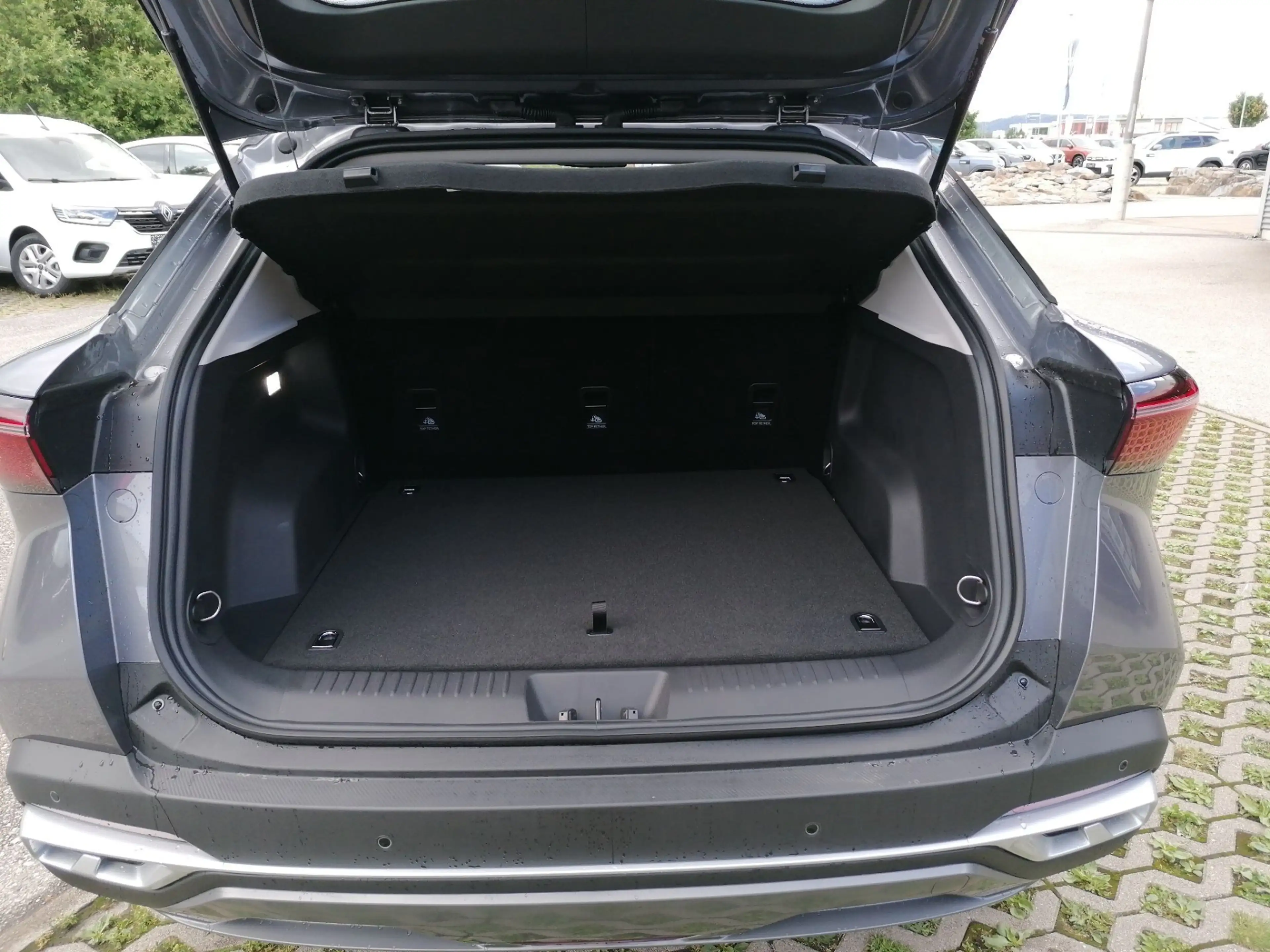 Omoda 5 OMODA 5 Comfort Hybrid — photo 11