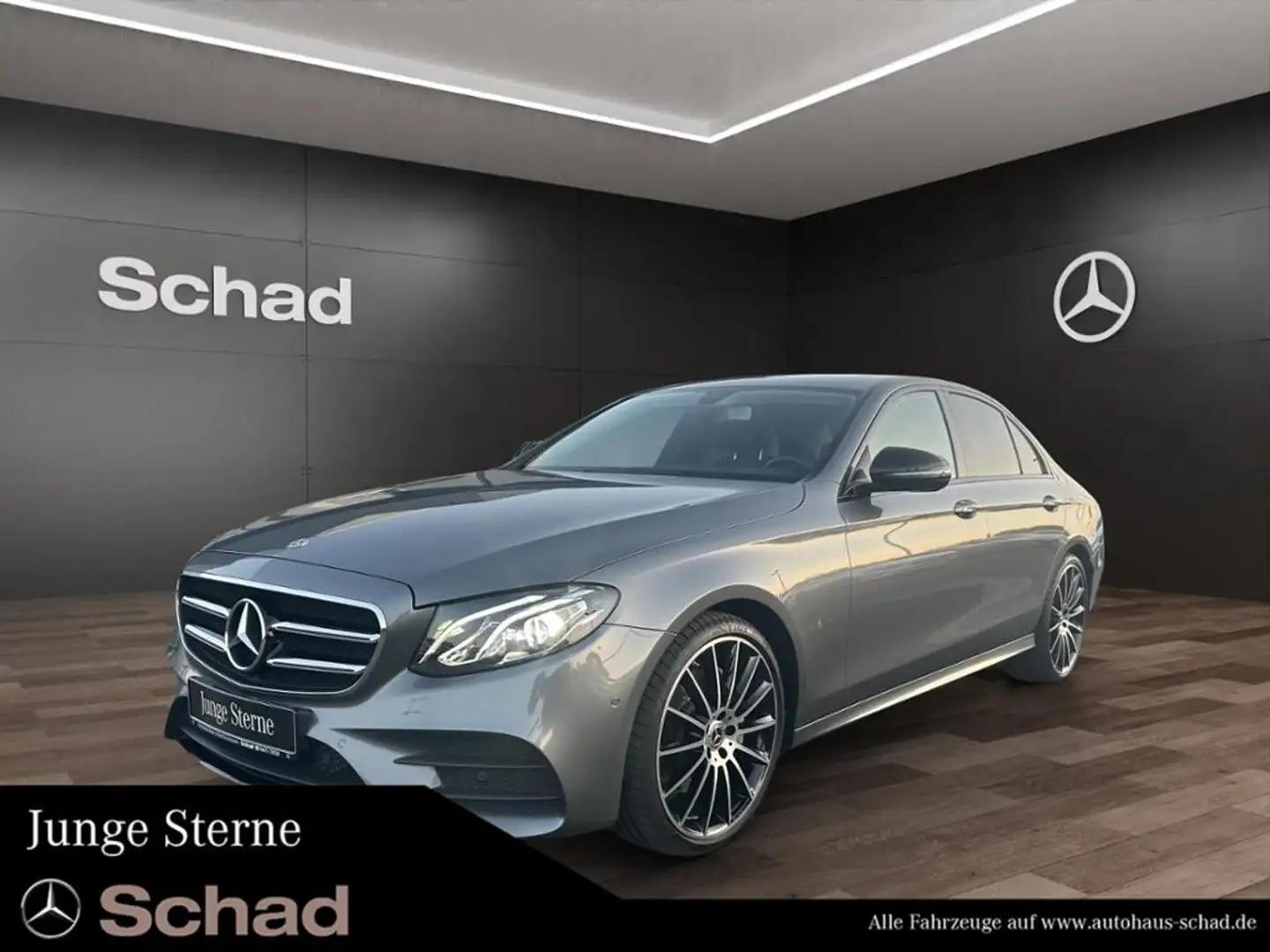 Mercedes-Benz E 200 AMG+WIDESCREEN+KAMERA+LED+AMBI+20"+ASSIST Grau - 1