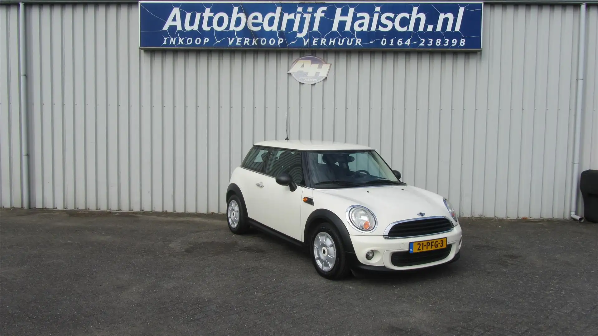 MINI One Mini 1.6 55KW Wit - 1