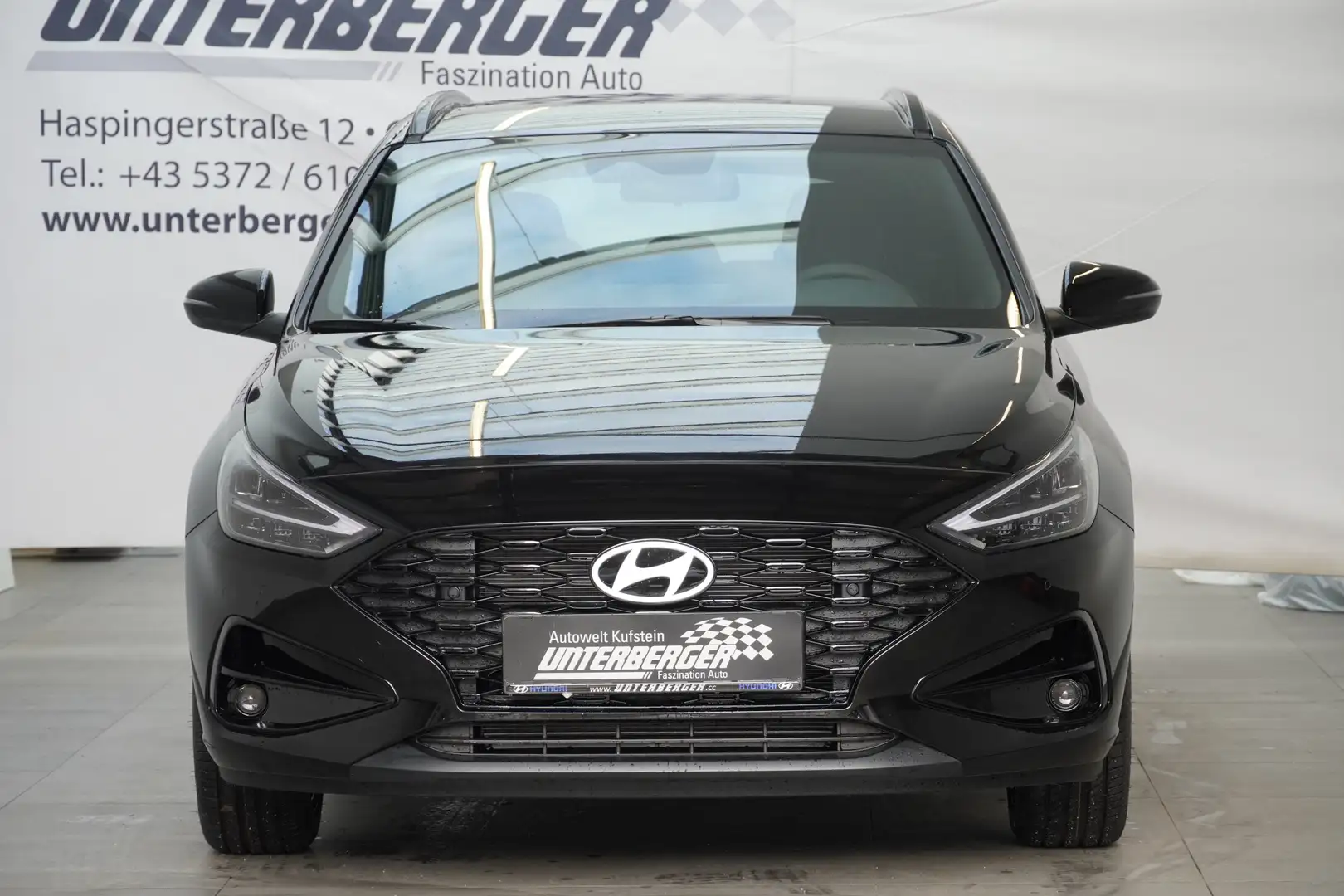 Hyundai i30 Kombi PD Comfort Line 1.0 T-GDI c7kc1-PP6-OO3 Schwarz - 2
