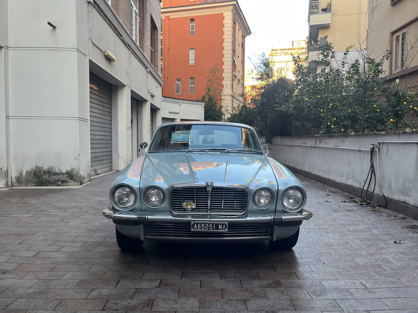 Jaguar XJ6 4.2 - 1