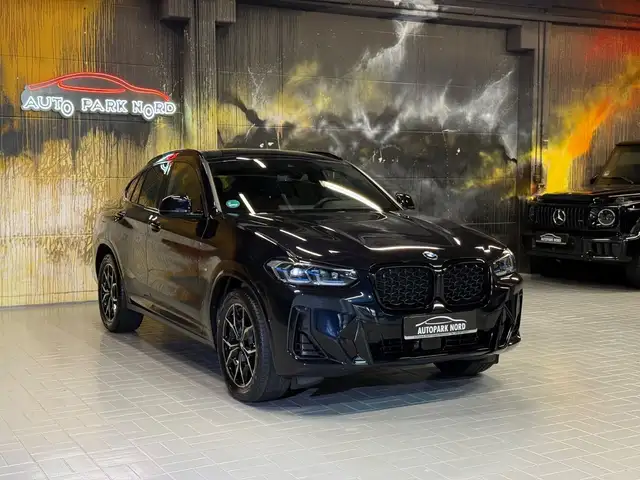 BMW X4 view 9