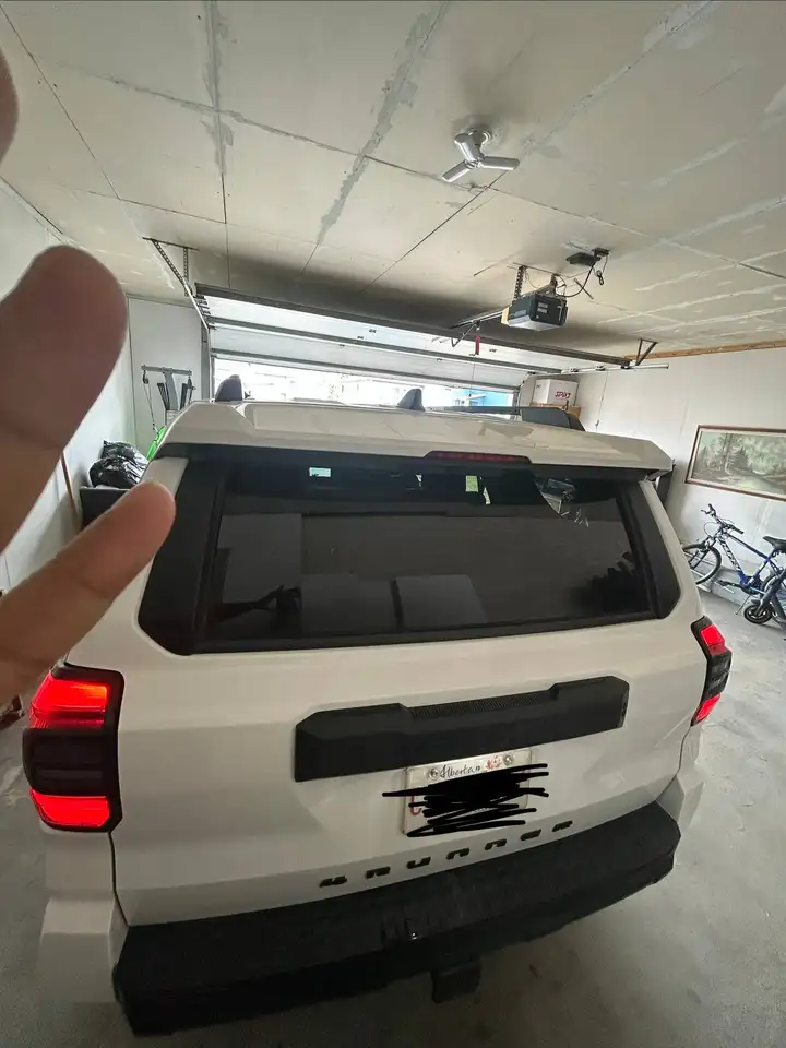 Toyota 4-Runner снимка Toyota 4-Runner