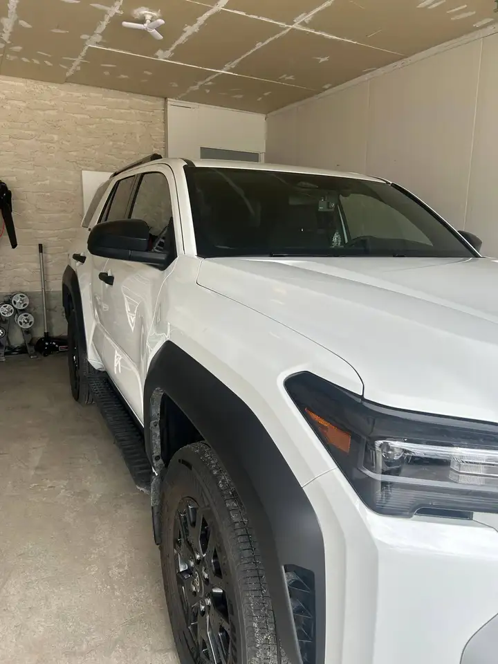 Toyota 4-Runner снимка Toyota 4-Runner