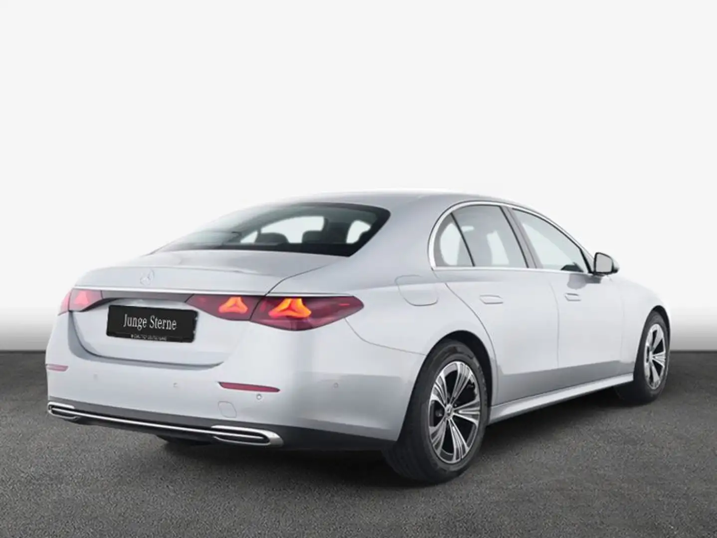 Mercedes-Benz E 220 E-Klasse Silber - 2