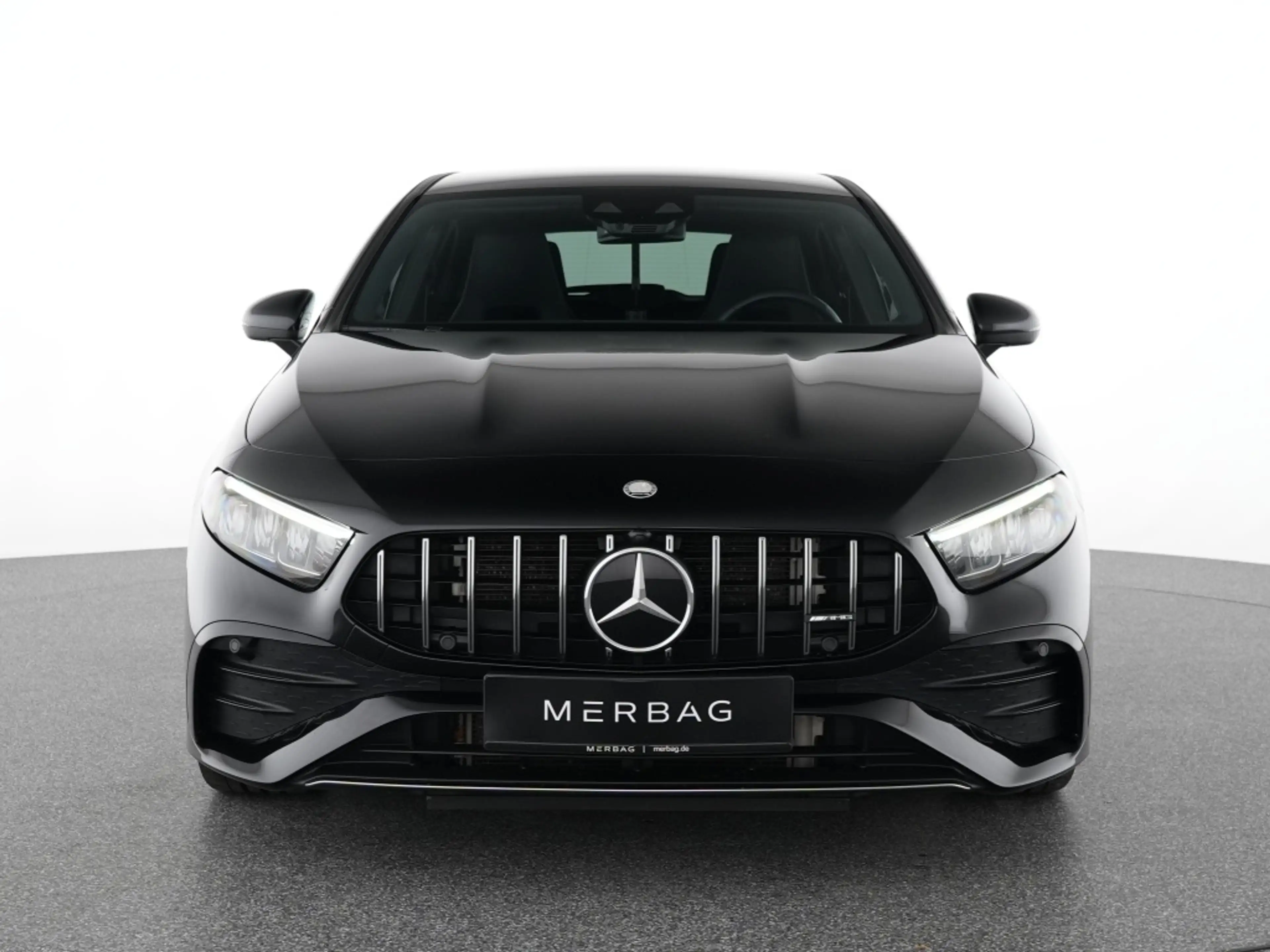 Mercedes-Benz A 35 AMG AMG A 35 4M Premium Leder LED Distronic Kamera — photo 2