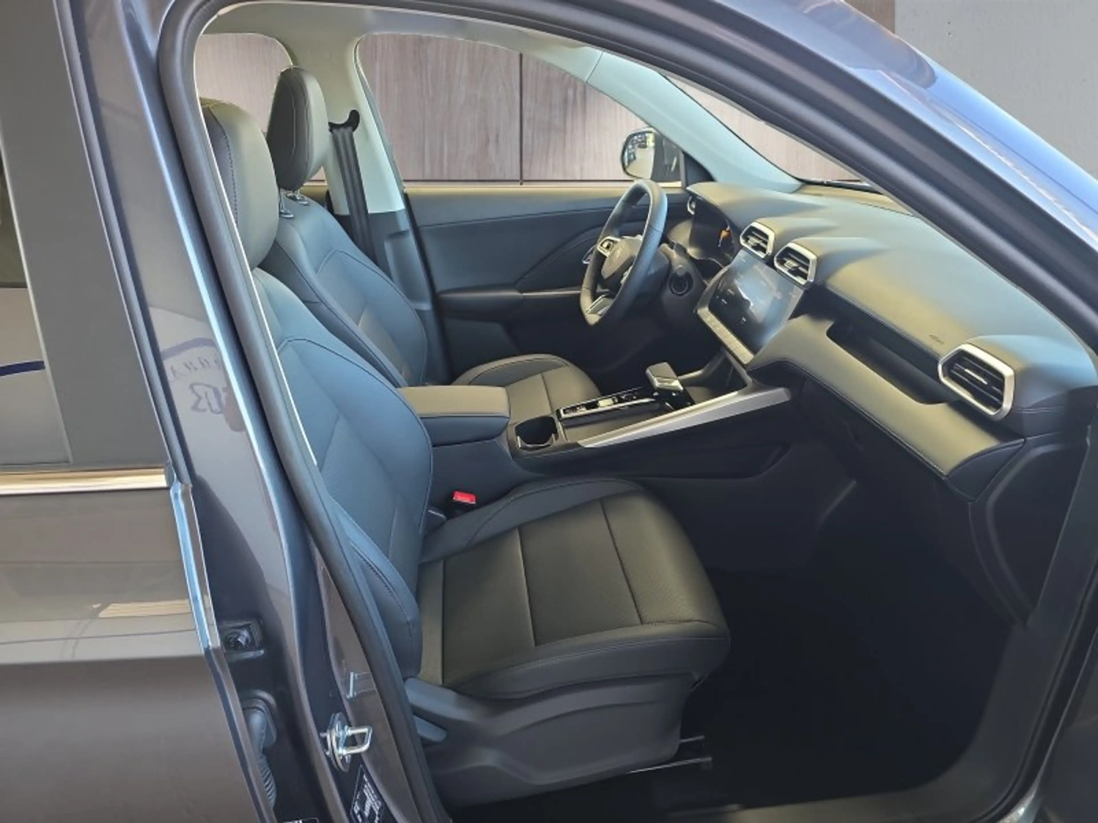 MG ZS Luxury 1,5 Hybrid+ 197PS Pano/18*Alu/LED/Navi/Lede — photo 15