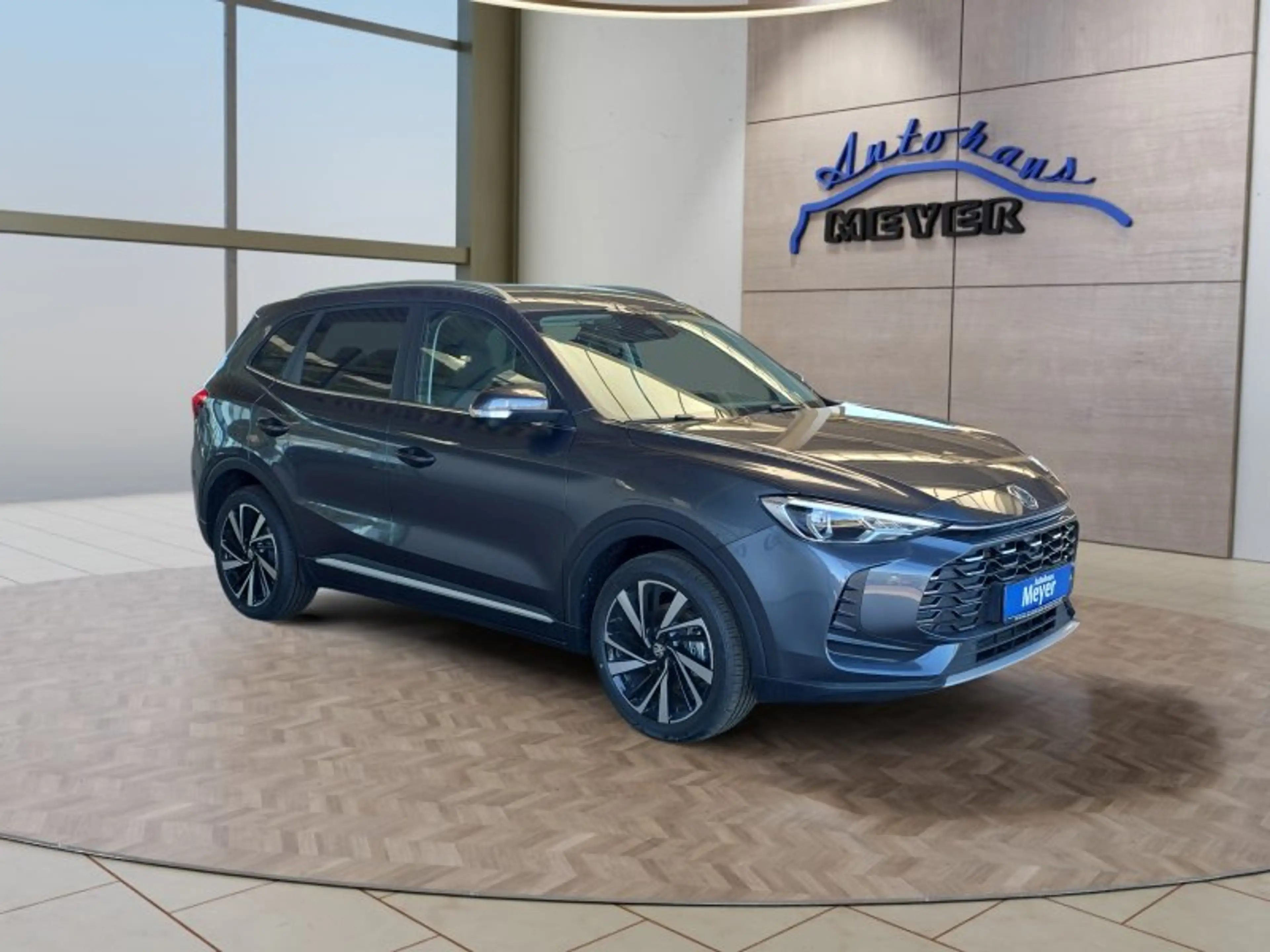MG ZS Luxury 1,5 Hybrid+ 197PS Pano/18*Alu/LED/Navi/Lede — photo 7