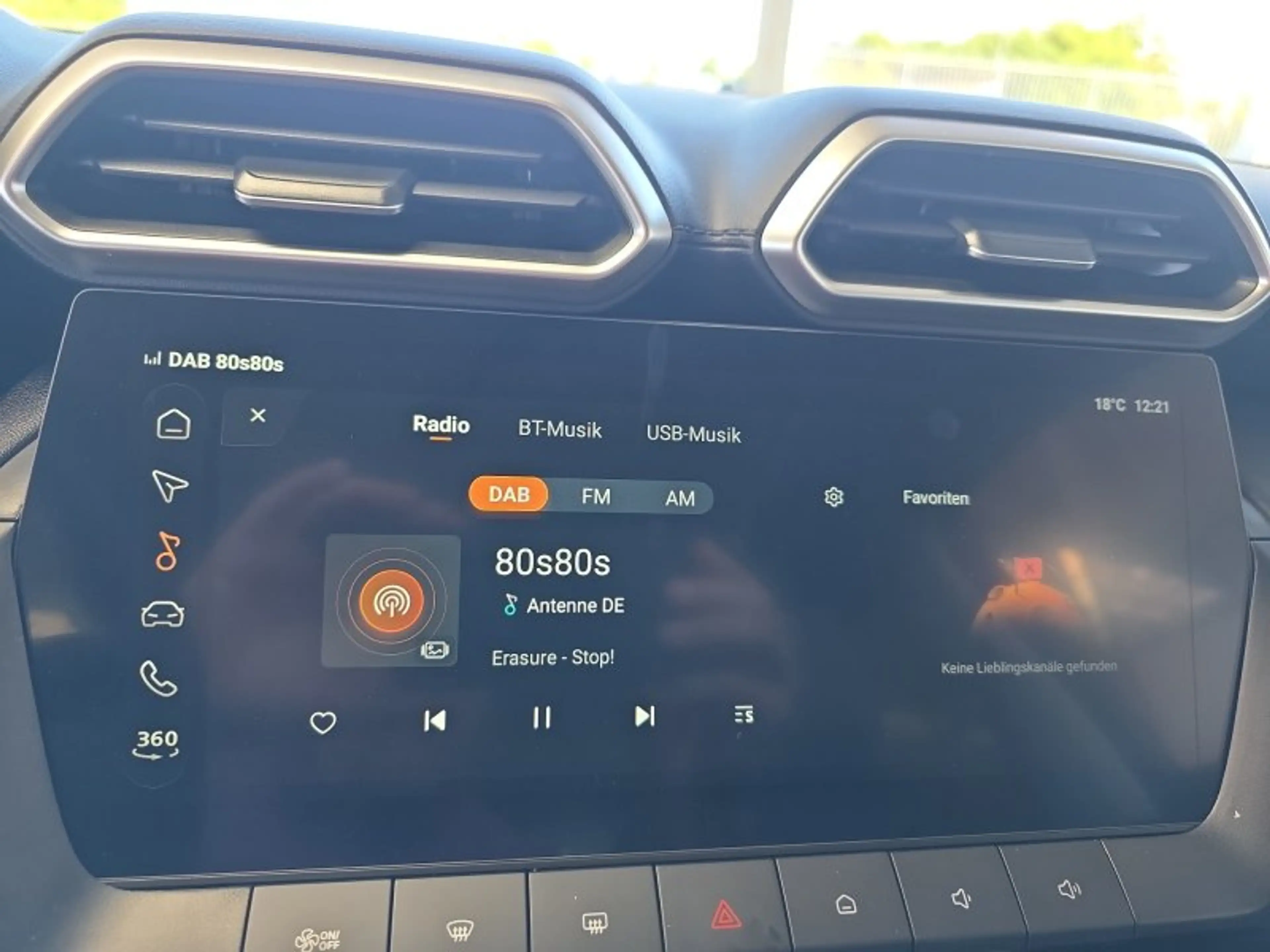MG ZS Luxury 1,5 Hybrid+ 197PS Pano/18*Alu/LED/Navi/Lede — photo 26