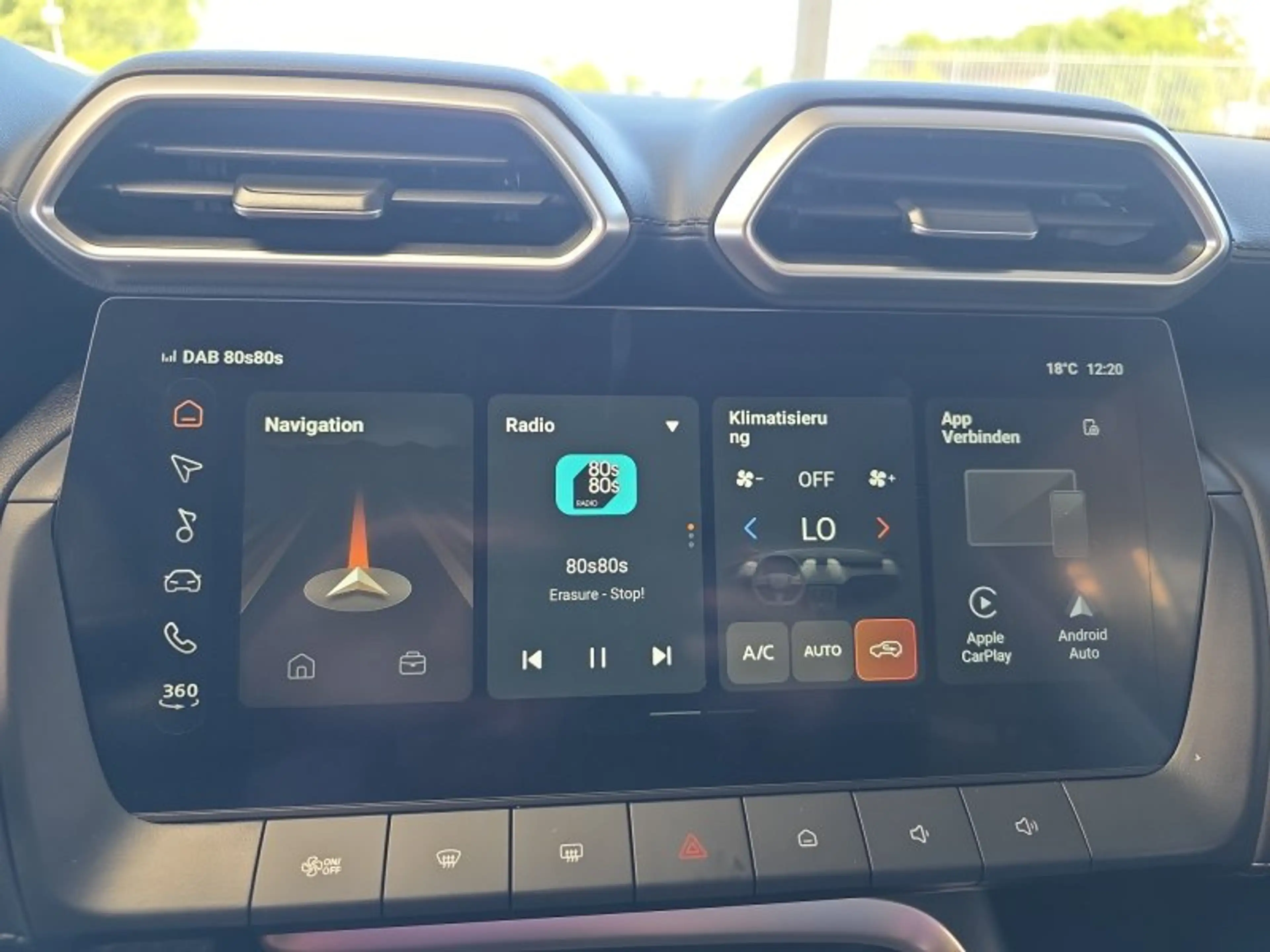 MG ZS Luxury 1,5 Hybrid+ 197PS Pano/18*Alu/LED/Navi/Lede — photo 23