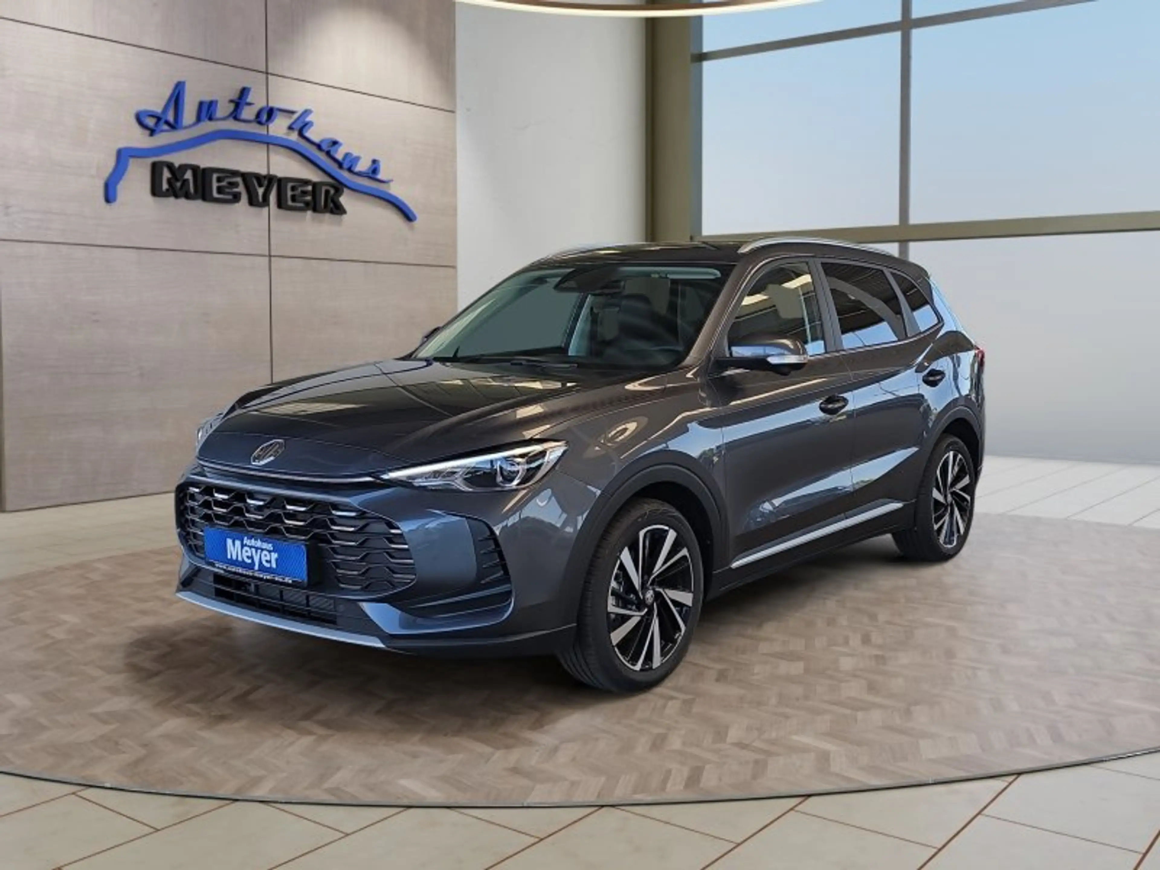 MG ZS Luxury 1,5 Hybrid+ 197PS Pano/18*Alu/LED/Navi/Lede