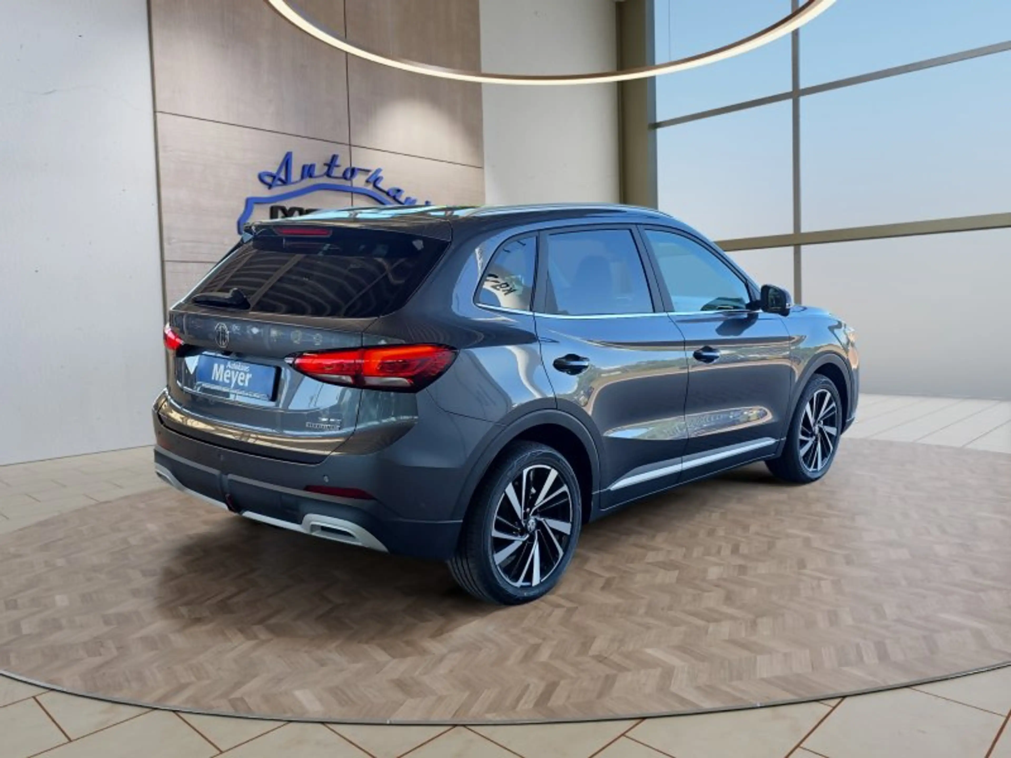 MG ZS Luxury 1,5 Hybrid+ 197PS Pano/18*Alu/LED/Navi/Lede — photo 5