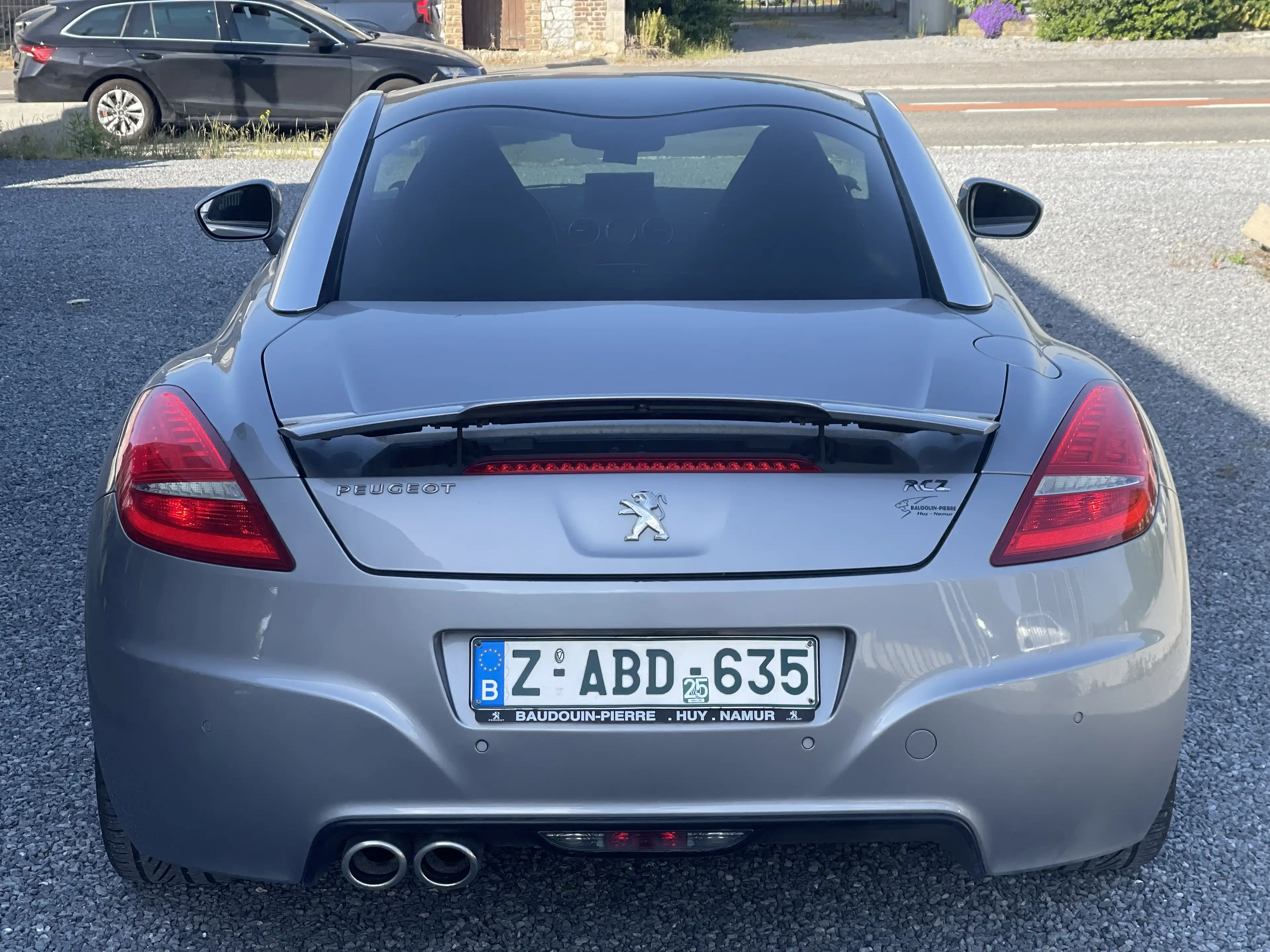 Peugeot RCZ 2.0 HDi / Carnet complet / 1er Main / Navi — photo 6