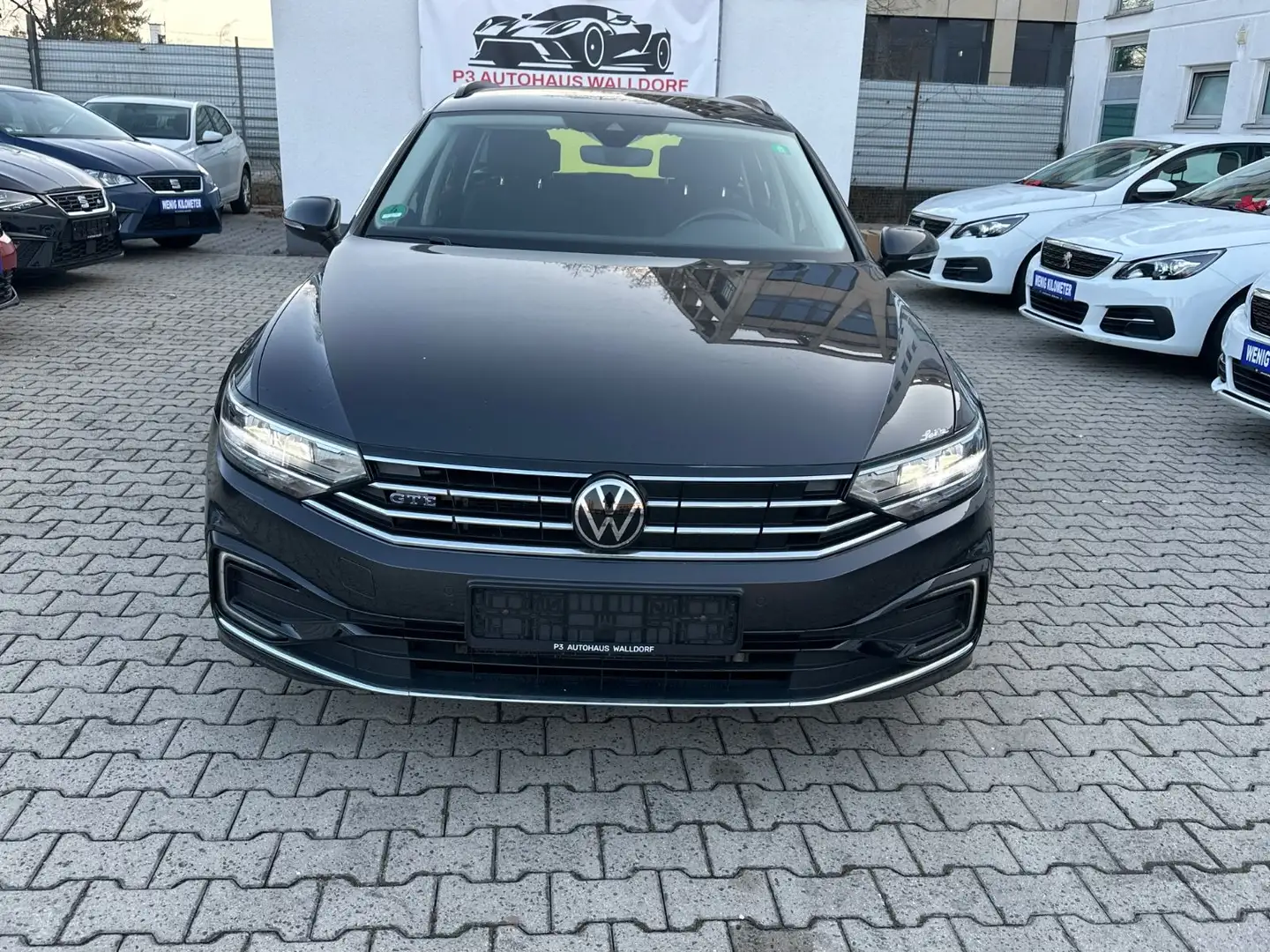 Volkswagen Passat Variant GTE Automat*Navi*Kamera*LED*MwSt. Grau - 2
