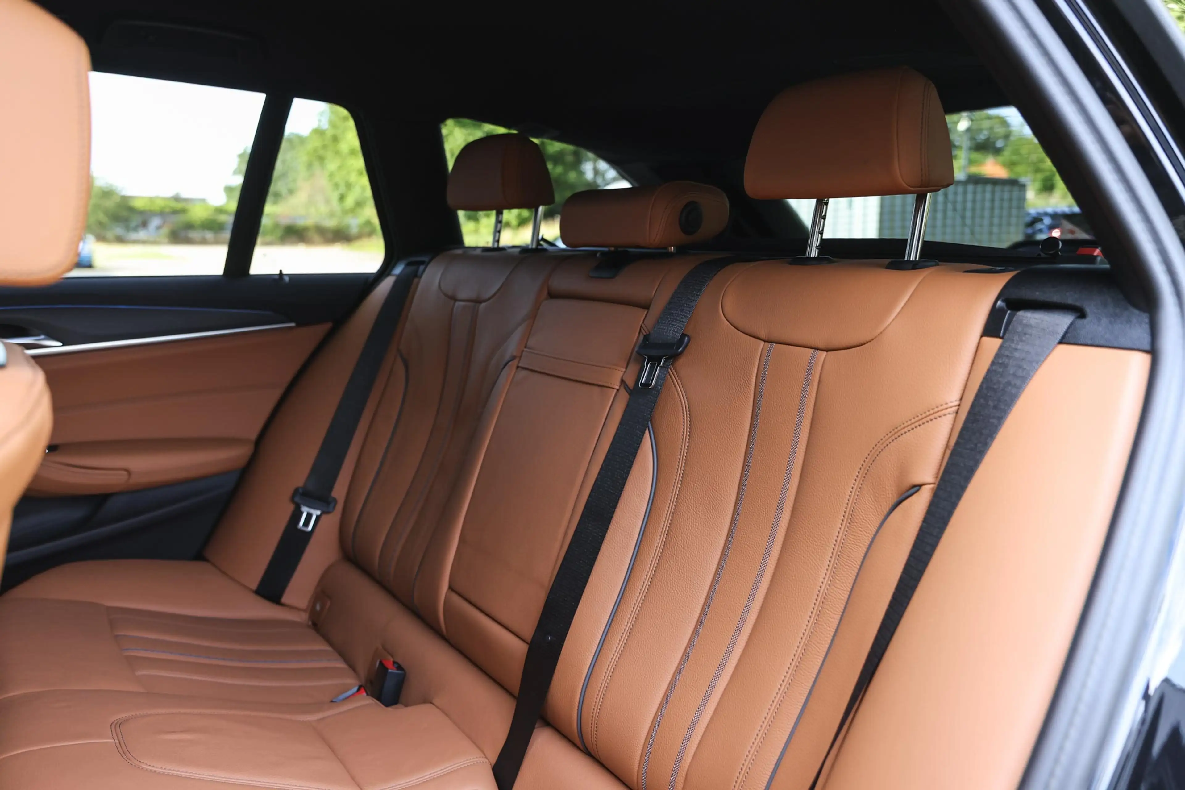 BMW 530 5 Serie Touring 530e High Executive M Sport Automa — photo 13