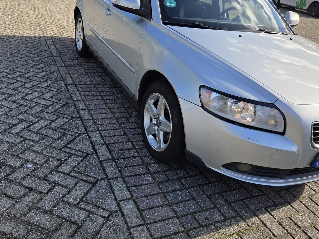 Volvo S40 2009 из Европы — купить под ключ