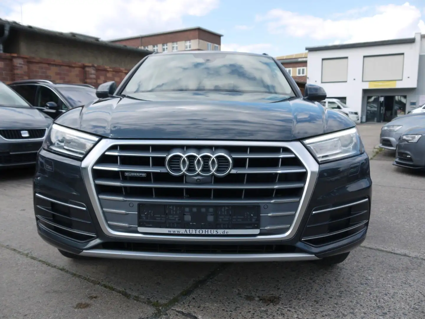 Audi Q5 Quattro/Sport/Automatik/360 Grad Kamera Grijs - 2