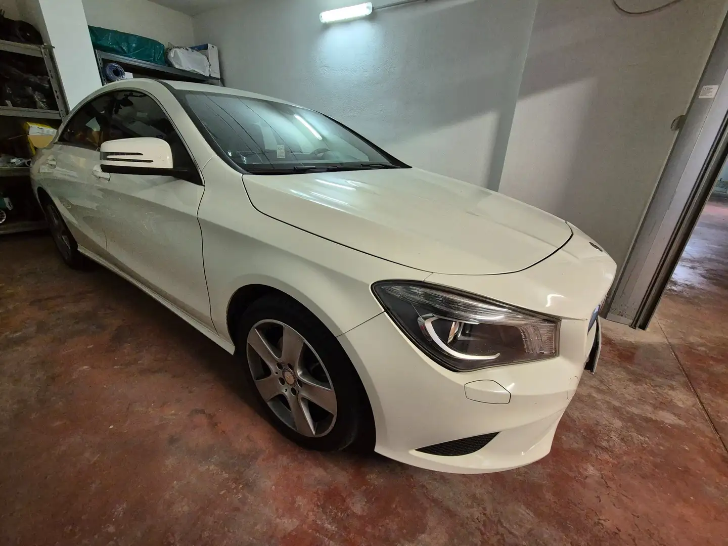Mercedes-Benz CLA 180 CLA - C117 cdi Executive auto Bianco - 2