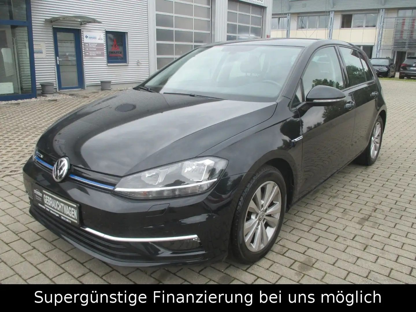 Volkswagen Golf VII Lim. Comfortline,KLIMA,GARANTIE,BLUETOO Negro - 1