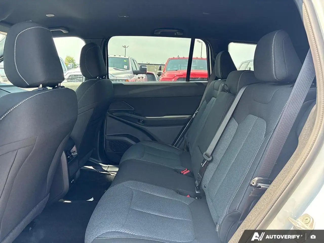 Jeep Cherokee снимка Jeep Cherokee