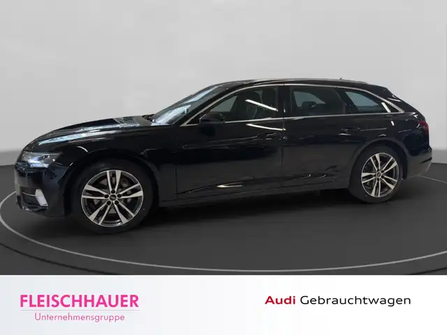 Audi A6 Avant view 3