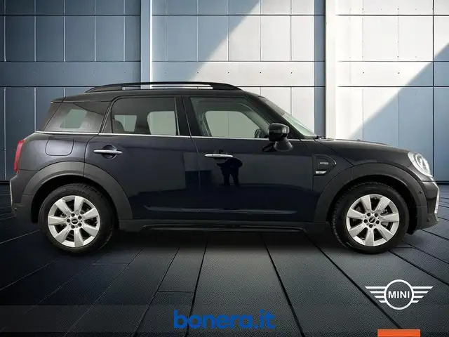 Mini Cooper Cooper view 5