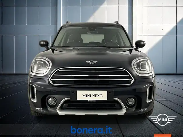 Mini Cooper Cooper view 3