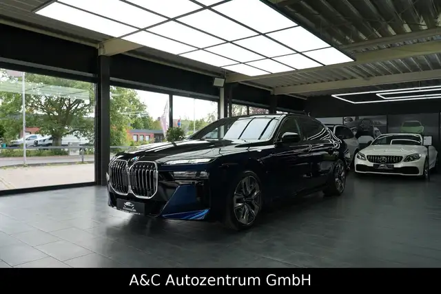 BMW 750 e xDrive M Sport NP 198.800€