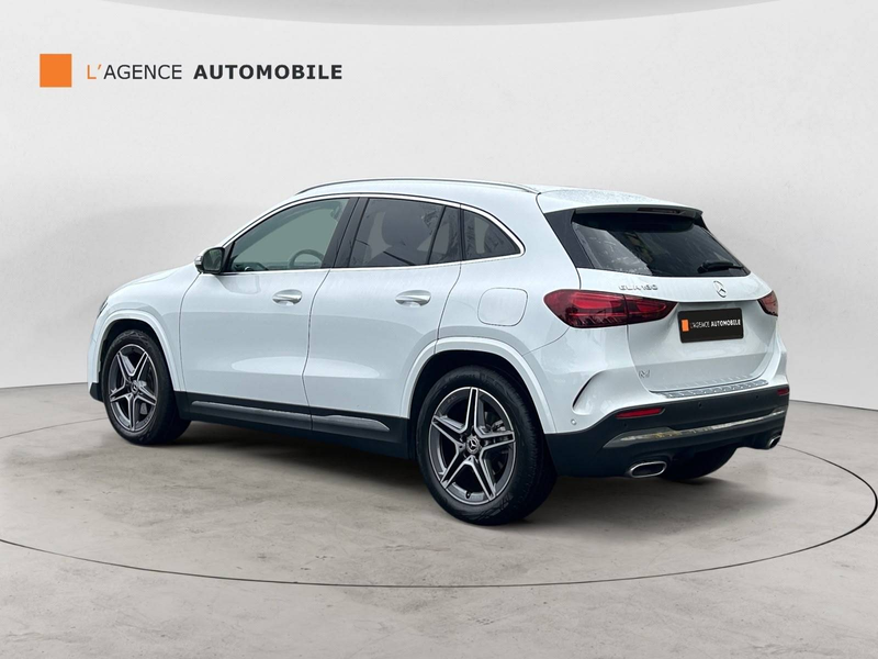 Mercedes-Benz GLA 180 L'agence Beersel - Garantie 12 Mois - AMG Line — photo 4
