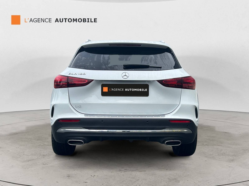 Mercedes-Benz GLA 180 L'agence Beersel - Garantie 12 Mois - AMG Line — photo 5