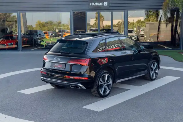 Audi Q5 view 7